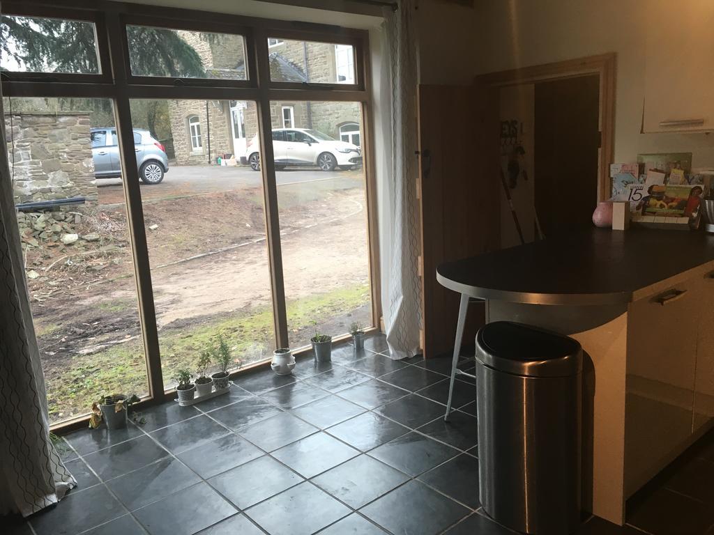 The Stables Villa Hope Bowdler Buitenkant foto