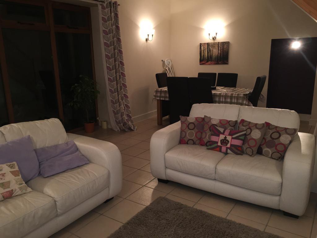 The Stables Villa Hope Bowdler Buitenkant foto