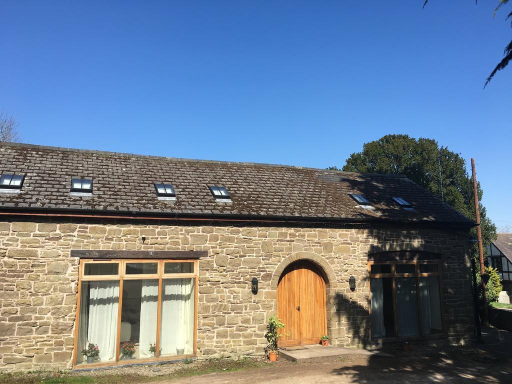 The Stables Villa Hope Bowdler Buitenkant foto